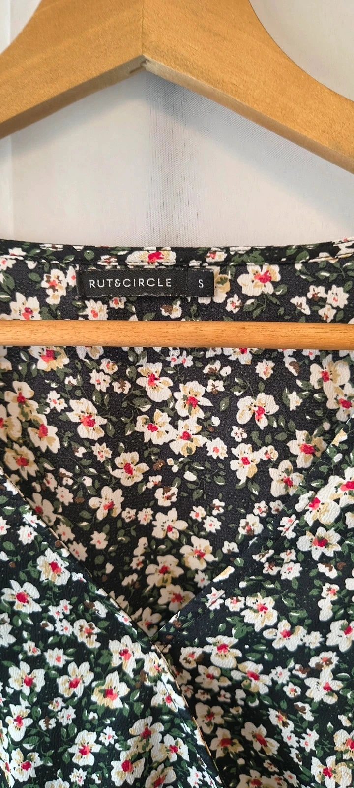 Rut & Circle vestido floral estilo wrap | Tamanho S | Romântico e feminino |#288 – photo 3